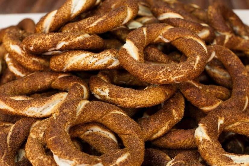 Azami fiyat tarifelerinde yeni d&ouml;nem... Simit ve ekmek tarifelerinde bakanlık g&ouml;r&uuml;ş&uuml; şart
