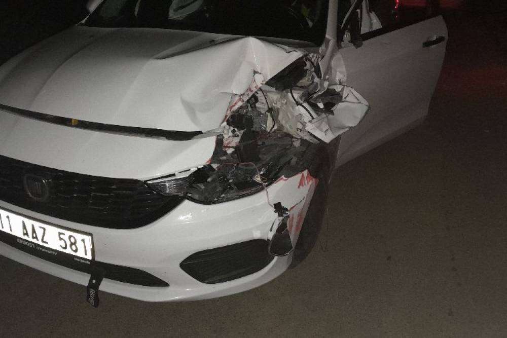 Bilecik'te şerit ihlali: 2 yaralı