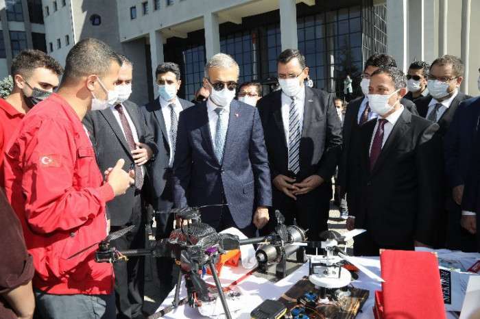 Savunma sanayi &ouml;ğrencilerle buluştu