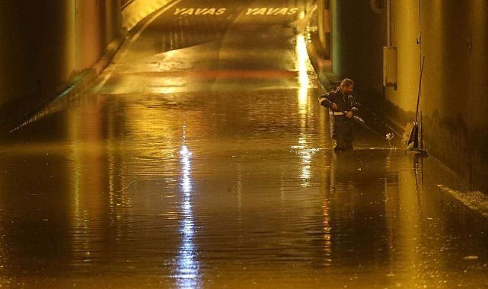 Antalya B&uuml;y&uuml;kşehir'den fırtına seferberliği 