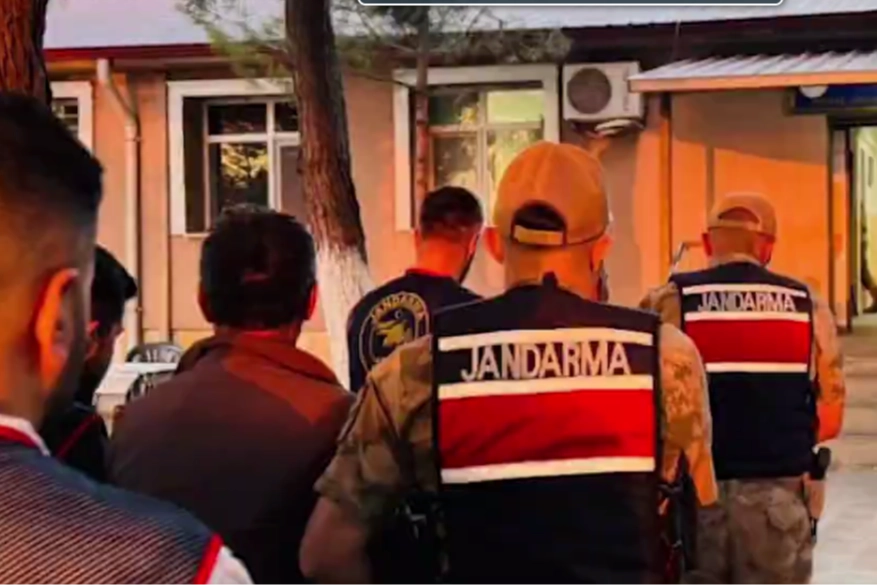 10 yıl ve üzeri hapis cezalı 167 kişi yakalandı