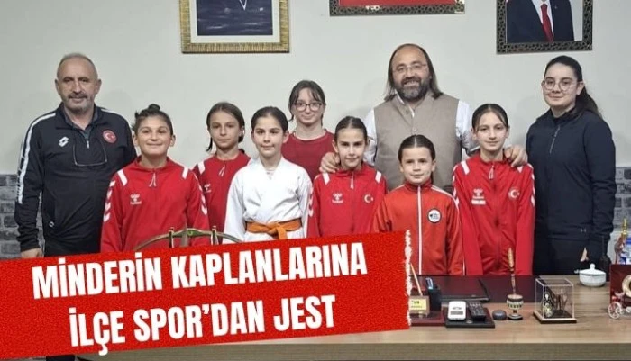 AKYAZI&rsquo;NIN ŞAMPİYONLARINA ALTIN &Ouml;D&Uuml;L
